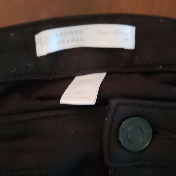 Jeans - Picture 2 of 2